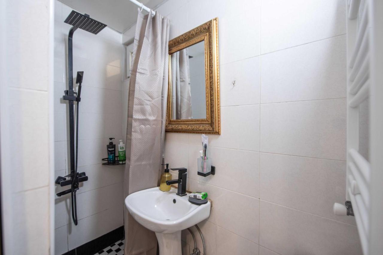 Old Town-Booking Apartment Тбилиси Экстерьер фото